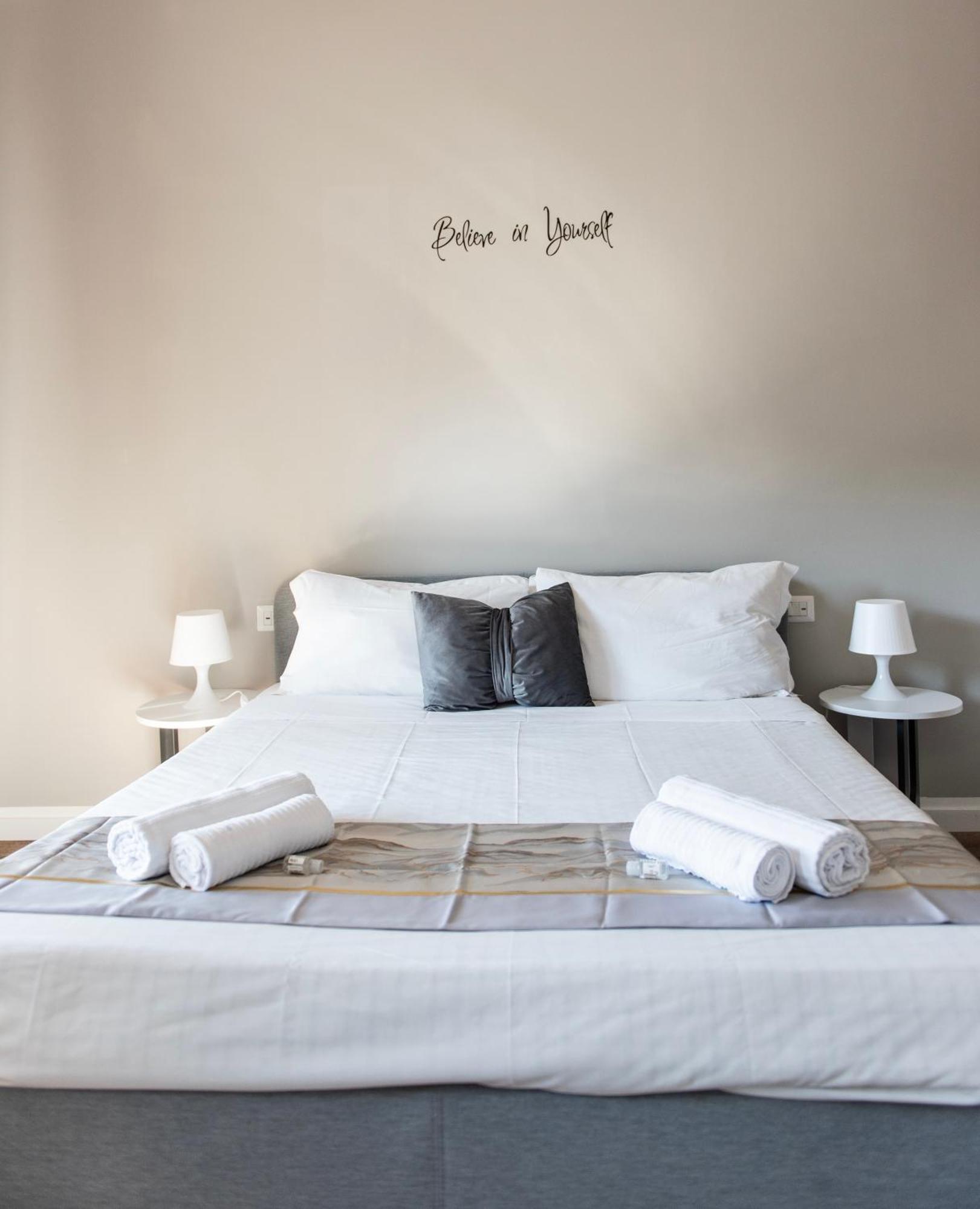 Pascal Boutique Rooms Рим Екстер'єр фото
